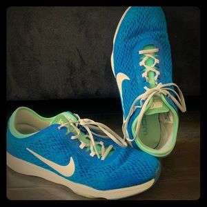 Barely Worn! Nike Zoom Fit Training Sneakers, 8.5